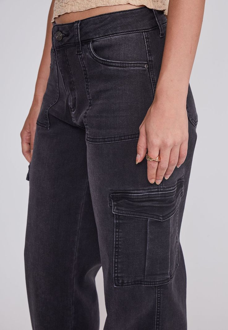 Jeans Mujer Cargo Elasticado Negro Sioux-1