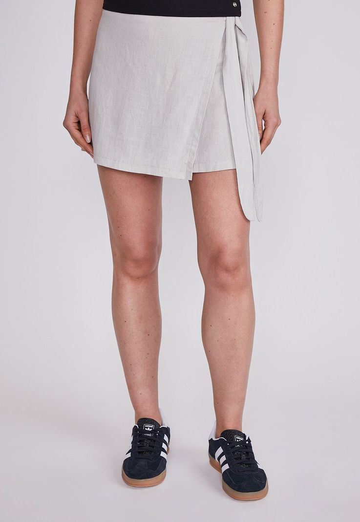Short Mujer Crudo Lino Sioux-0