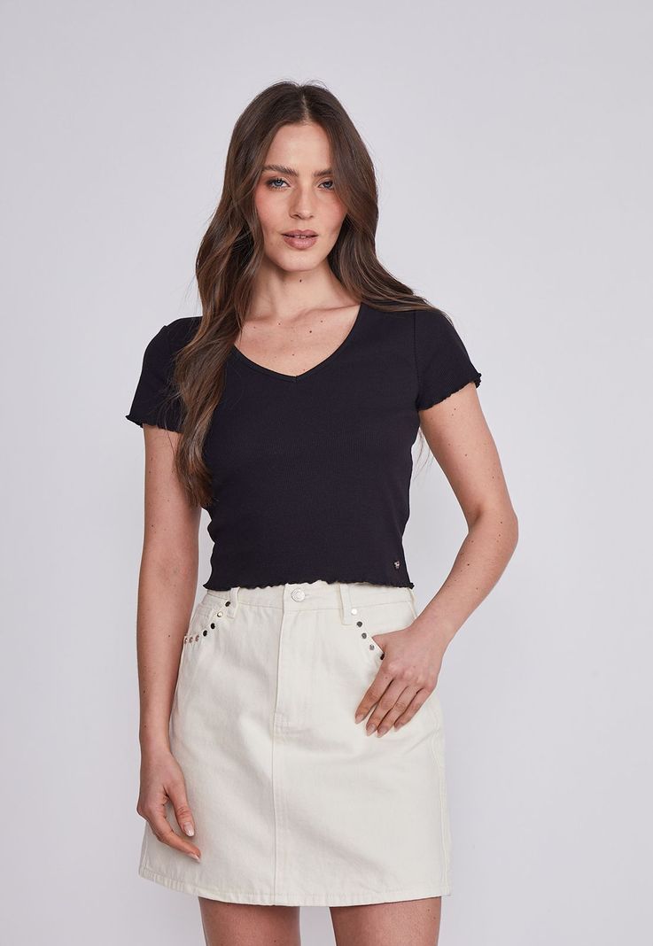 Polera Mujer Negro Escote V Sioux-0