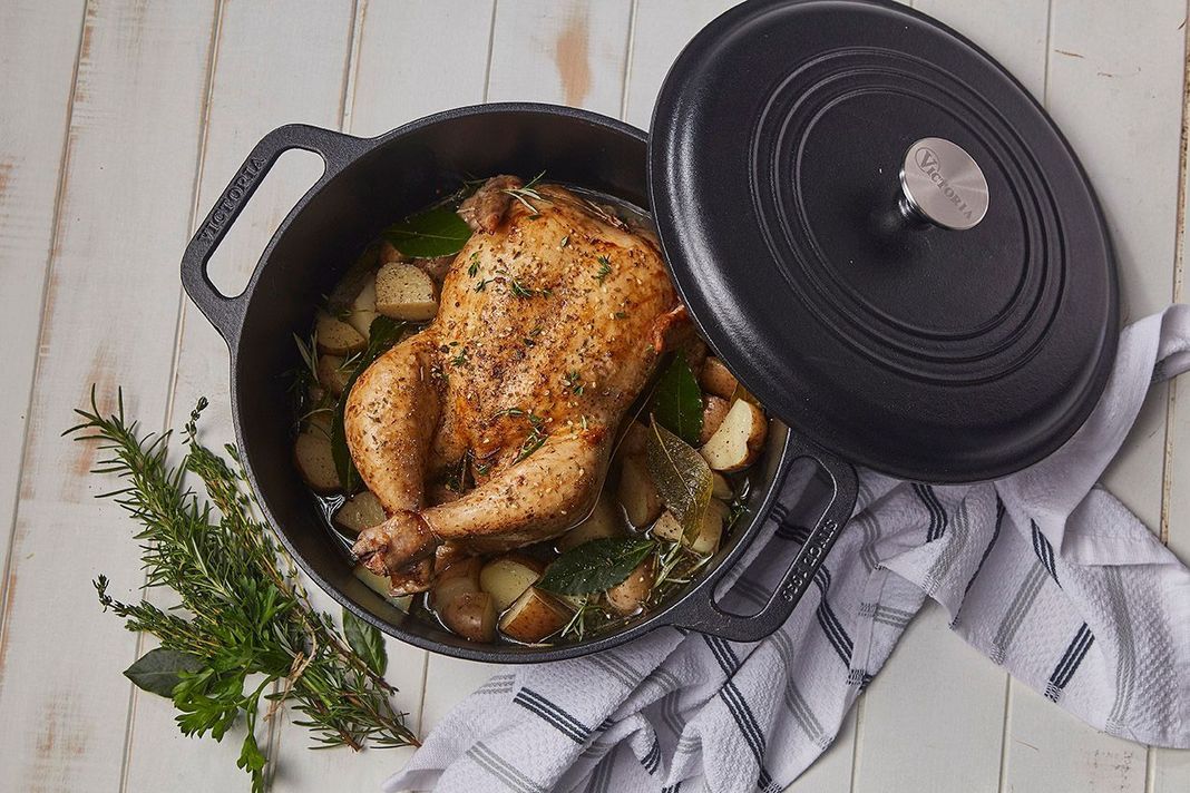Horno Holandés Hierro Fundido Precurada 5.7 Lts-1