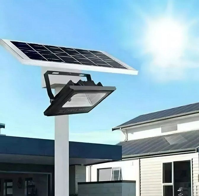 Foco Led con Panel Solar Reflector 500W IP66 JT-Clear-2