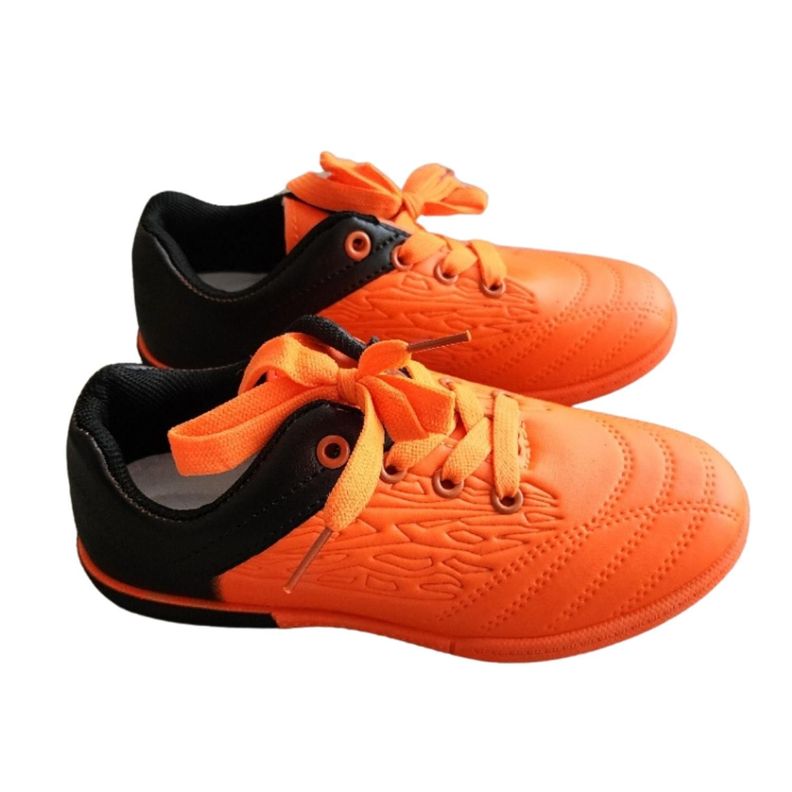 Zapatilla Futbolito Niño. Unisex. Futbol Color Negro/Naranjo-1