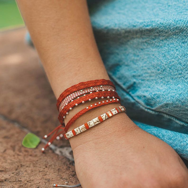 Pulsera Telar Ancha Roja-1