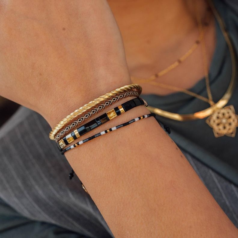 Pulsera Yanay con Mostacillas de Plata Bañadas en Oro-3