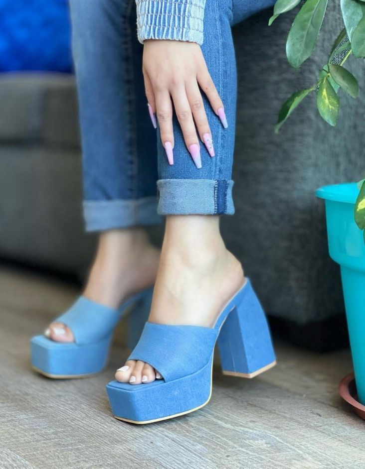 Sandalias Mujer con Plataforma M401-1