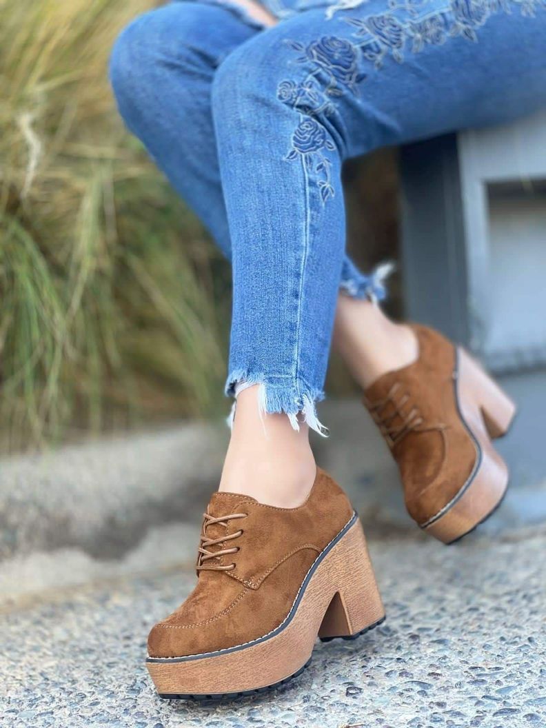 Botin para Dama en Gamuza M389-1