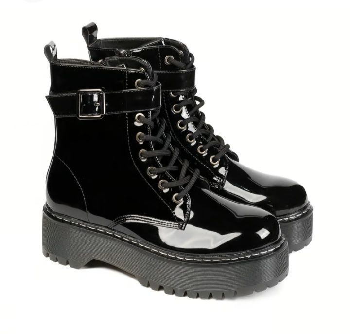 Botin Mujer Negro Charol   M383-0