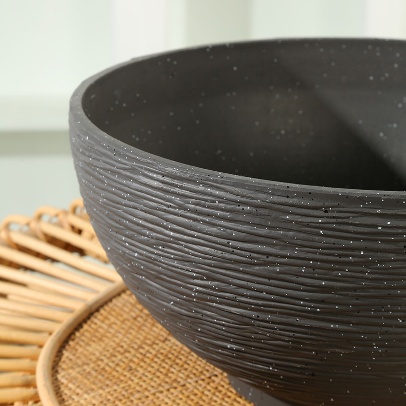 Macetero Plastico Semi Esfera Premium Diseño a Rayas M-3