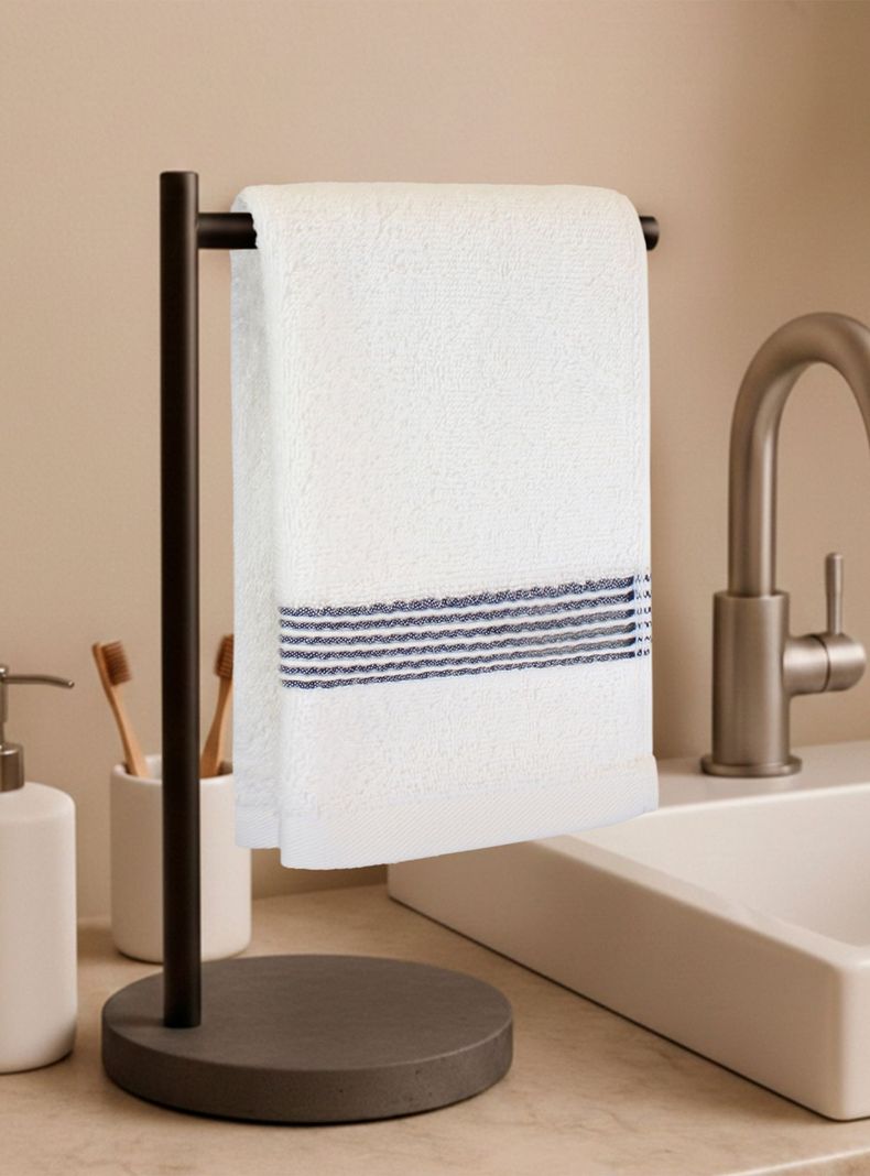 Toalla de cara MAV Nautica 100% algodon suave 30x50cm blanca-azul marino Blanco