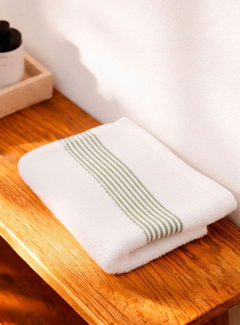 Toalla de mano MAV Nautica 100% algodon alta calidad blanca-verde