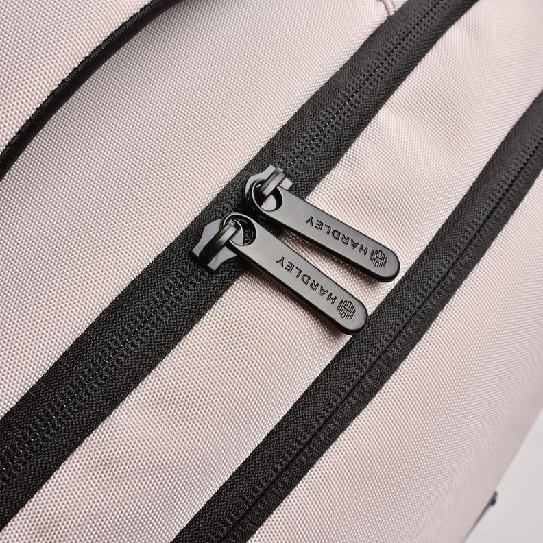 Mochila de Viaje Notebook Hardley 40L Balistica + USB-8