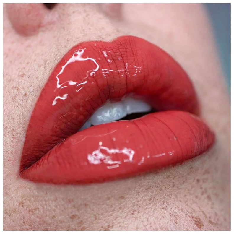 Labial mate y brillo “Honey Glazed”Sprinkled - Rude-2
