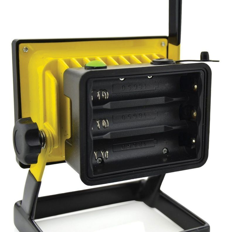 Foco LED de emergencia 30w-1