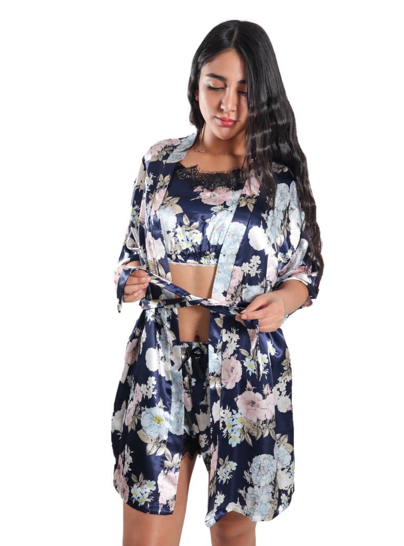 Pijama Crop Top con Short  Y Bata Satinada Diseño Floreado-0
