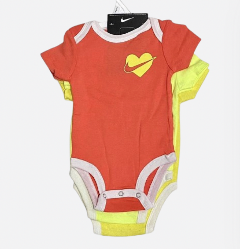 ENTERITOS NIKE X 3 TALLA 6 MESES-0