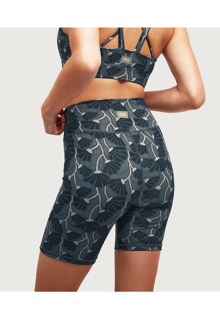 Short Deportivo Biker Flores Gris-1