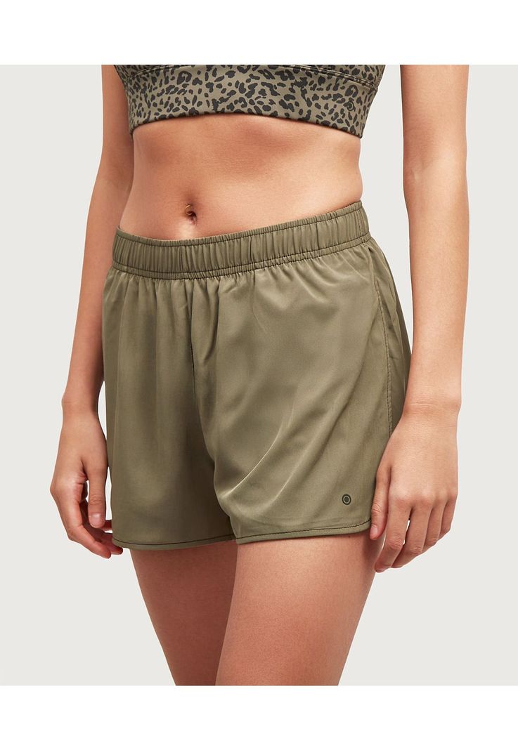 Short Deportivo Unicolor  Verde-0