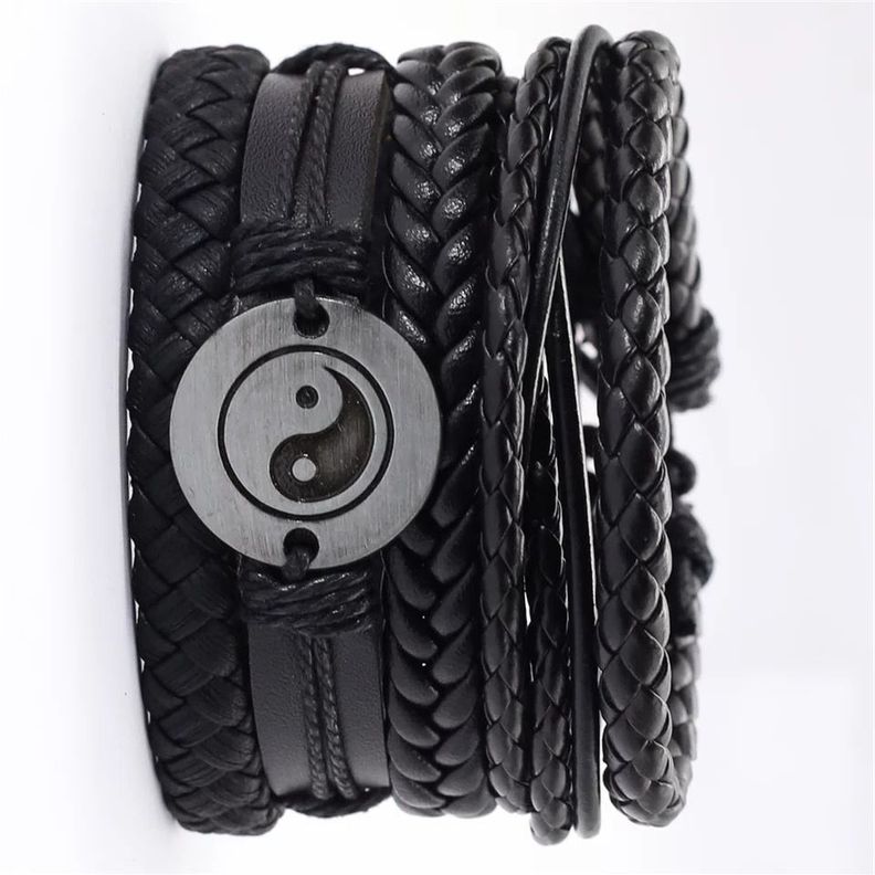 Pulsera Brazalete Eco Cuero Místico.-1