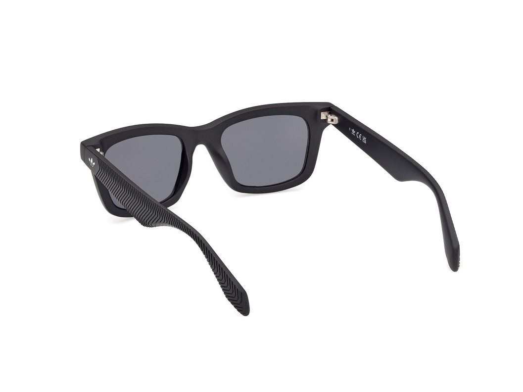 Lentes de Sol Negro Matte Adidas Originals OR011602A-3