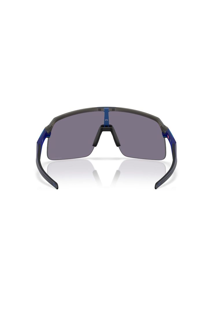 Lentes de Sol Sutro Lite Prizm Grey Oakley OO9463946369-3