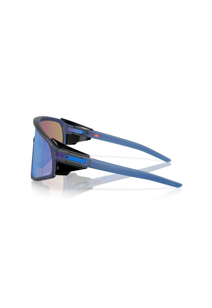 Lentes de Sol Latch Panel Prizm Sapphire Oakley OO9404940406-2