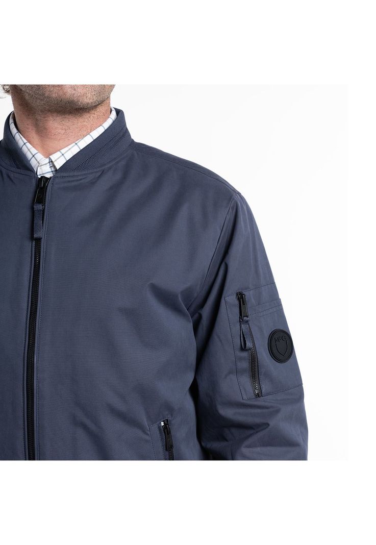 CHAQUETA BOMBER BUFFALO.-2