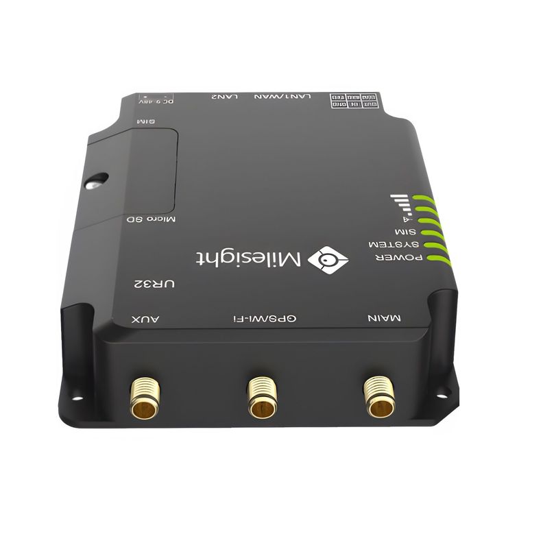 Router Celular Industrial 3G/4G Milesight UR32-L04AU-W-1