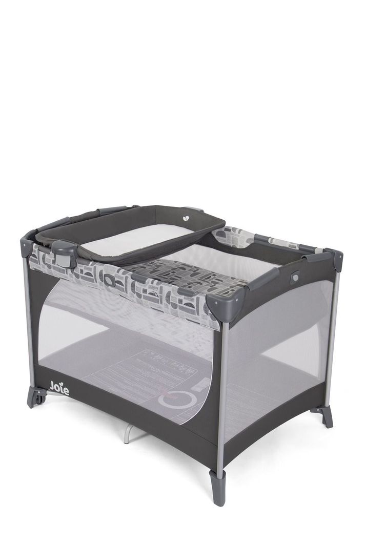 Cuna Playard Mudador Commuter Change Logan Gris Recien Nacido