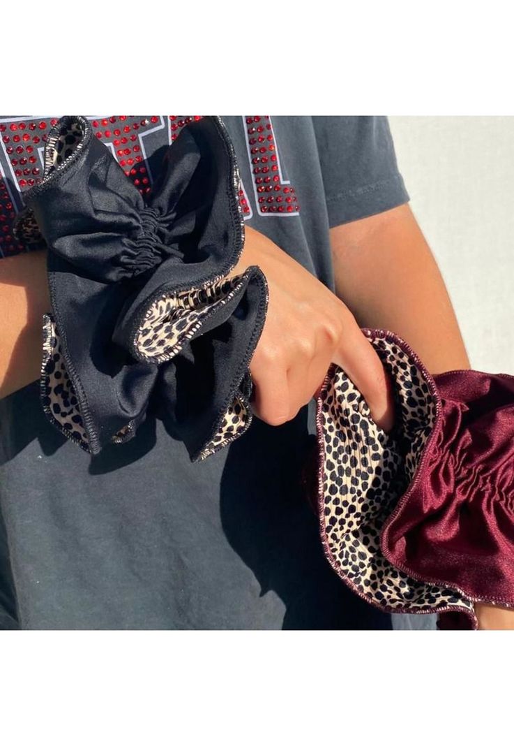 Scrunchie Tulipan L Chita Cherry Maria Paskaro-2