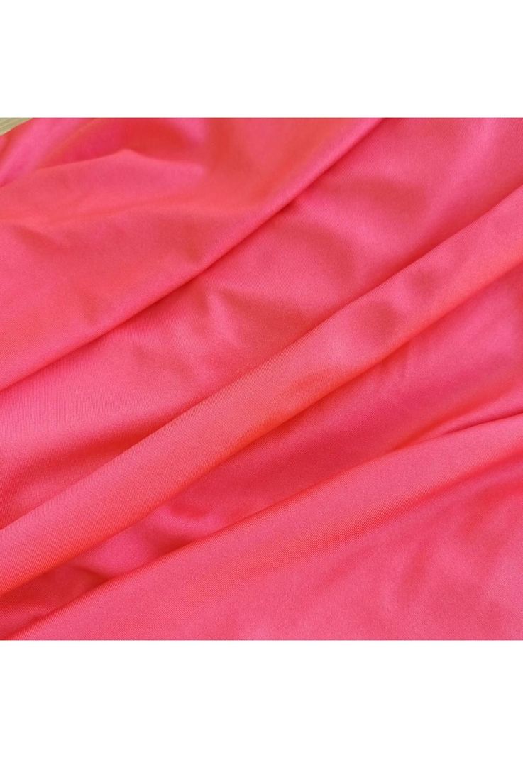 Conjunto Marken Coral Lycra Falda Lazo Maria Paskaro-4