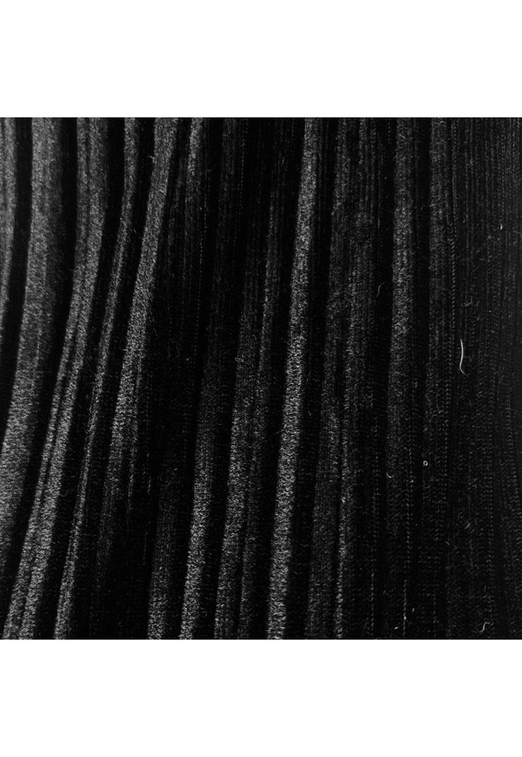 Tapado Kimono Largo Verona Negro Lineas Terciopelo Maria Paskaro-4