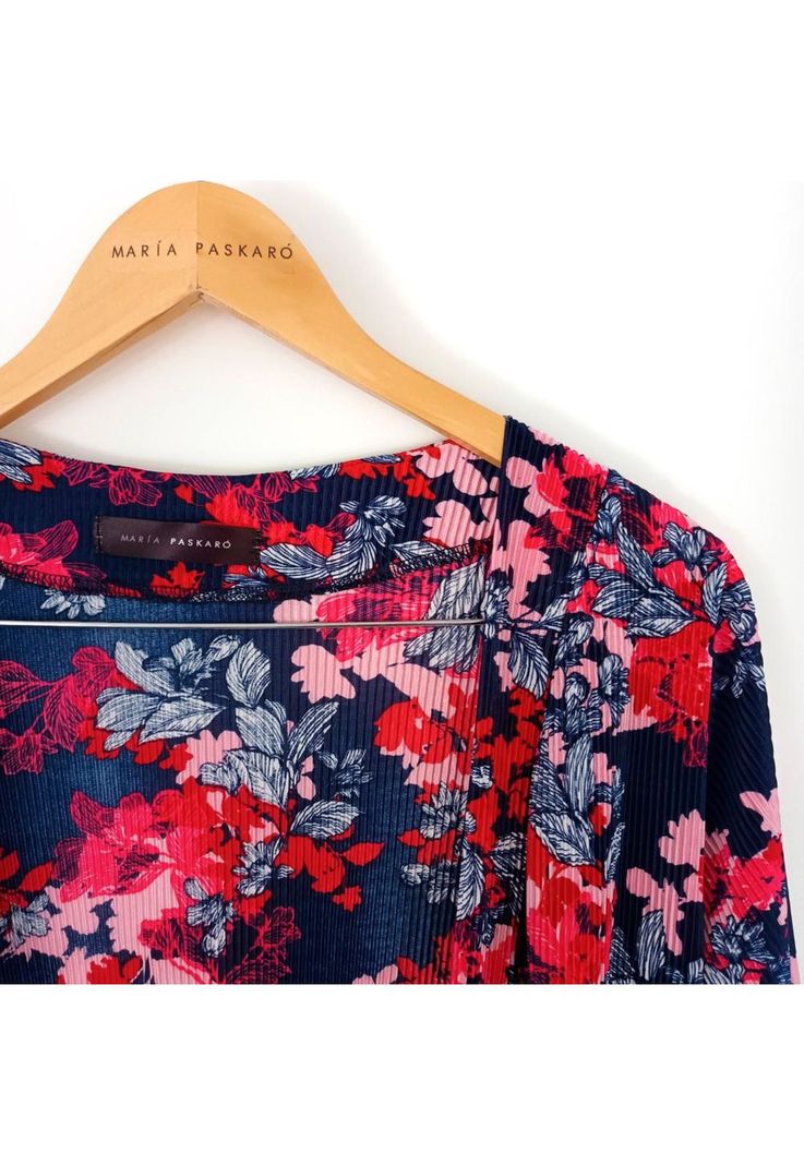 Tapado Kimono Largo Verona Azul Flores Plisado Maria Paskaro-3