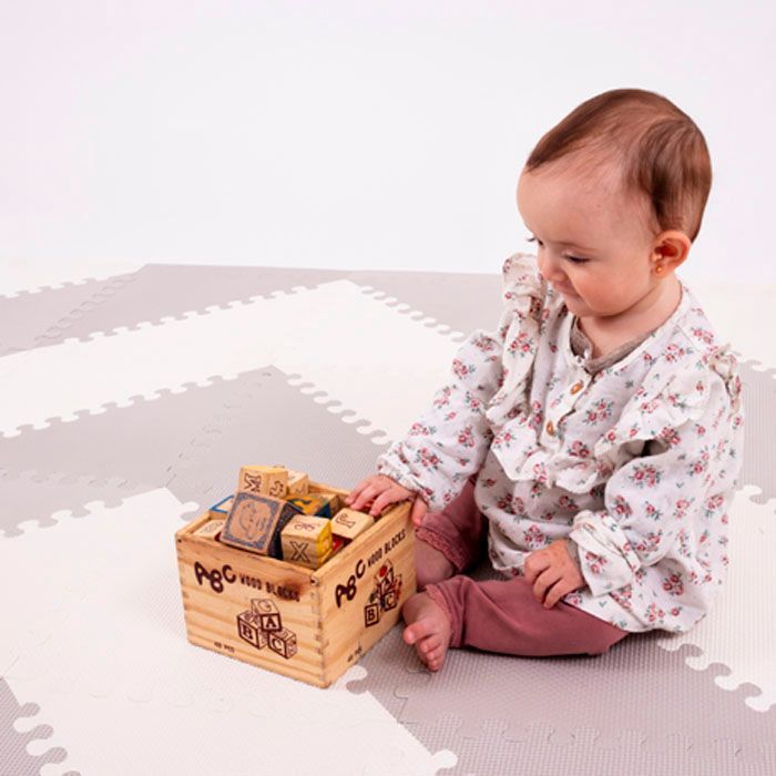 Alfombra Juegos Bebe Goma Eva Gris Claro 140x140cm-1