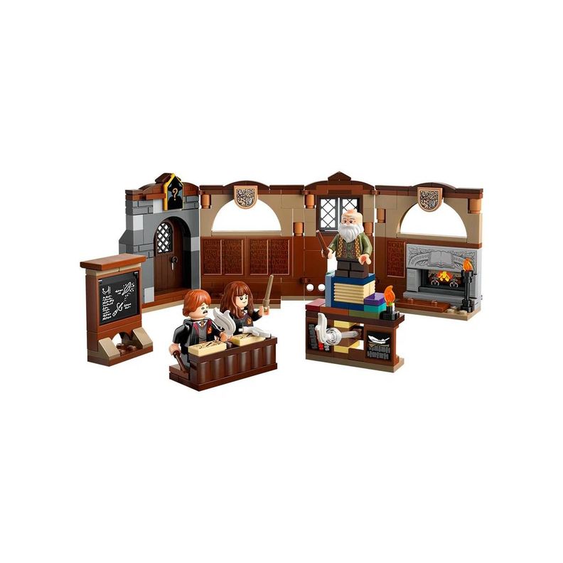 LEGO Harry Potter: HOGWARTS CLASE DE ENCANTAMIENTO 76442-1