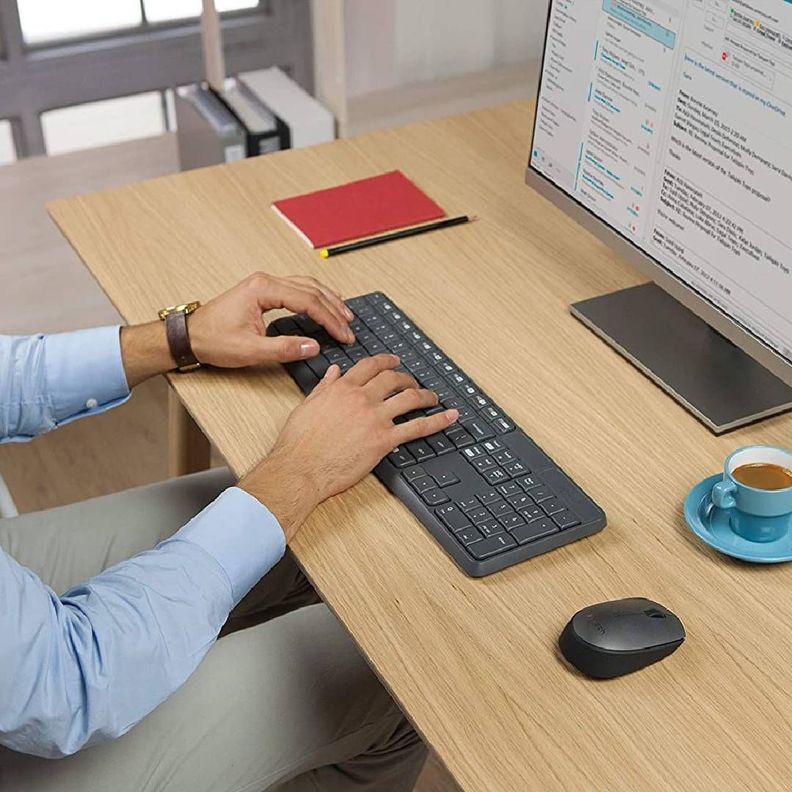 Teclado y Mouse Logitech MK235 Negro Antiderrame-4