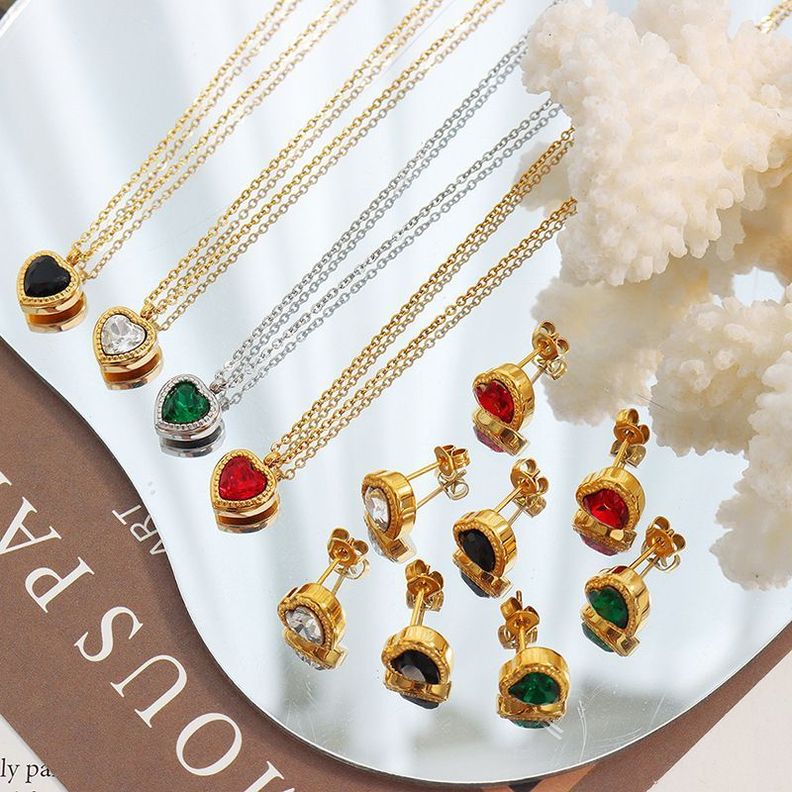 Collar Baño Oro Amarillo 18 Kilates Corazón Circón Onix-3