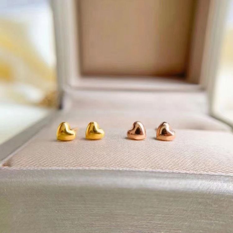 AROS PEGADOS CORAZÓN ORO AMARILLO 18K-2