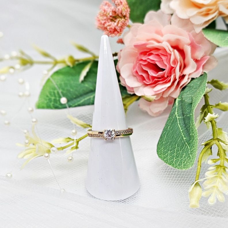 Anillo Solitario Circones Oro 18 Kilates Nacional-1