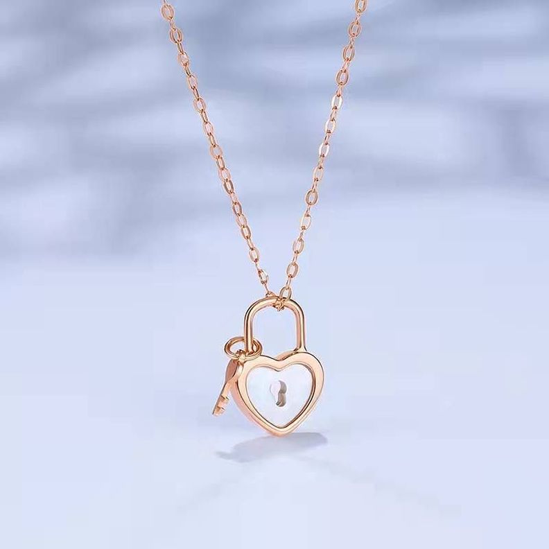 Cadena Eslabones Oro Amarillo 18k Corazón Candado Llave Nácar 18k-1