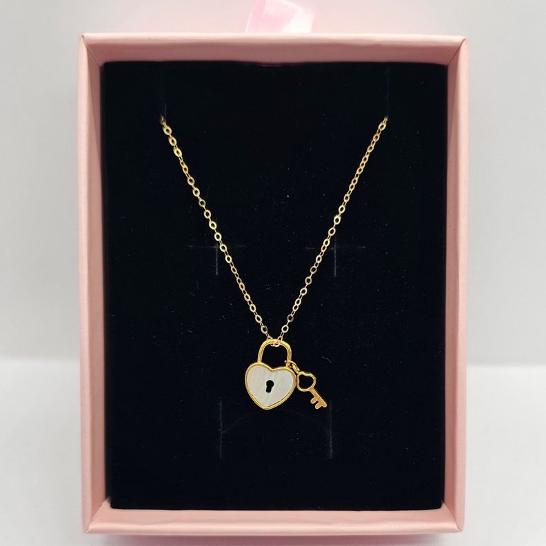 Cadena Eslabones Oro Amarillo 18k Corazón Candado Llave Nácar 18k-2