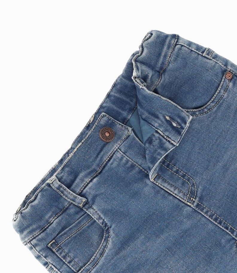 Jeans bebés con suspensores denim celeste Black and Blue-2