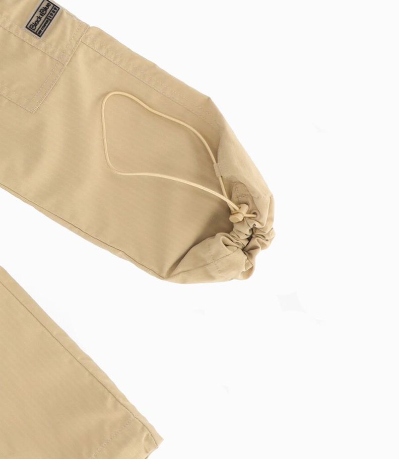 Pantalón niño jogger beige Black and Blue-2