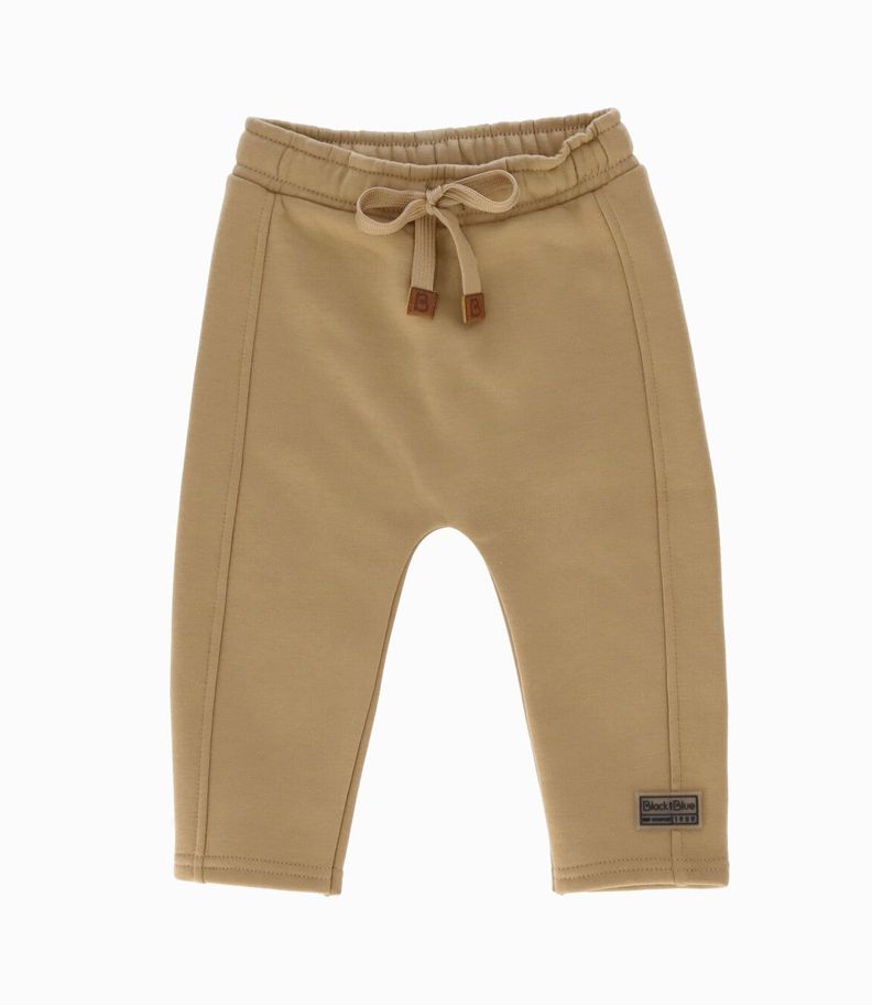 Pantalón de buzo bebés básico beige Black and Blue-0