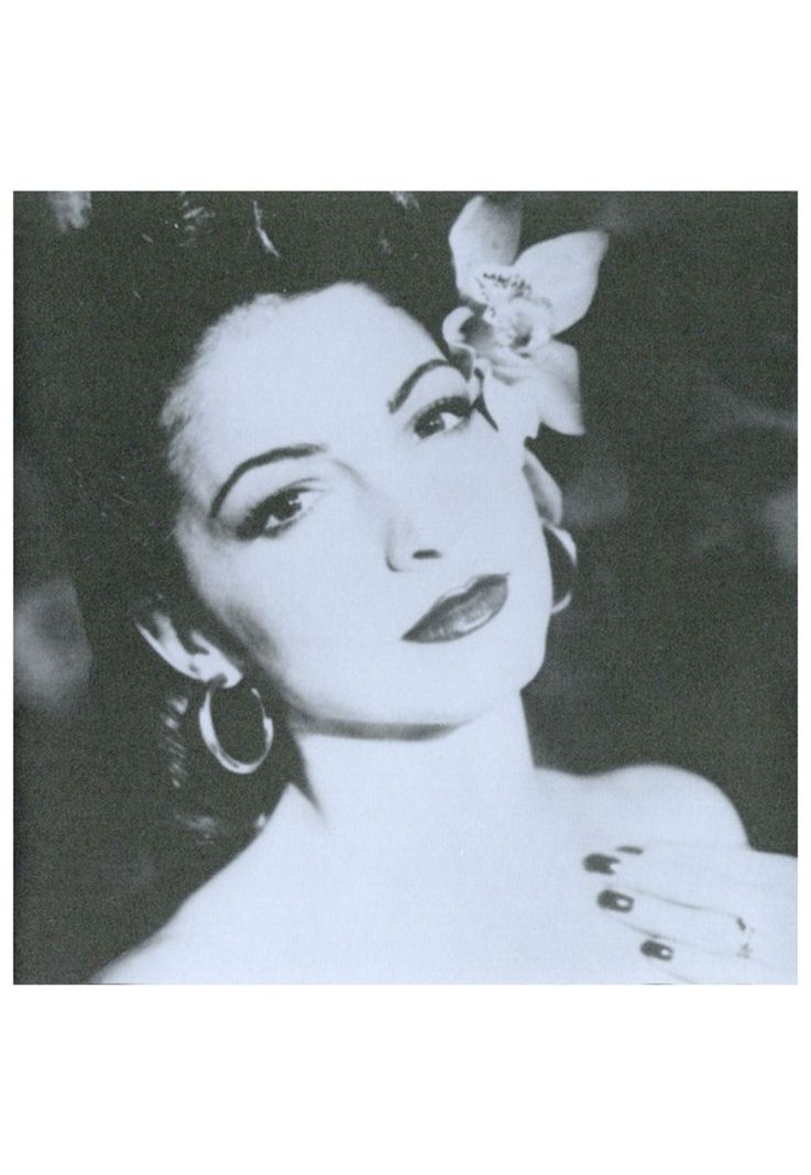 GLORIA ESTEFAN - ESSENTIAL GLORIA ESTEFAN (2CD) | CD-3