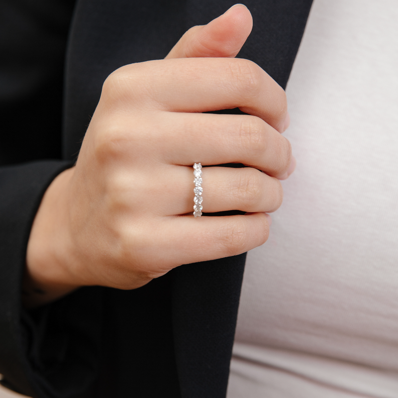 ANILLO BOOMZAIR SIETE PIEDRAS MOISSANITA 3 MM VVS1 D PLATA LEY RODINADA-3