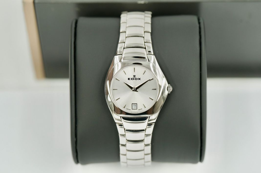 Reloj Edox Classic  Acero Pulido Mujer-3