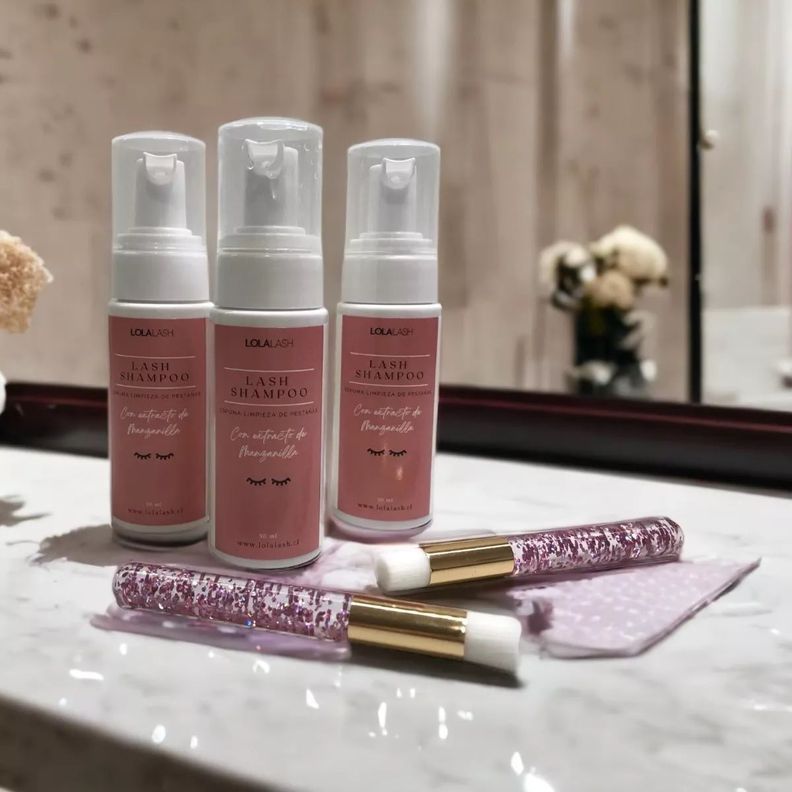 Lash Shampoo-2
