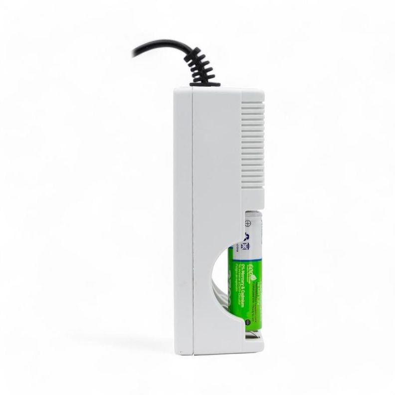 CARGADOR C/4 PILAS AAA 1200 MAH PRE-CARGADAS-1
