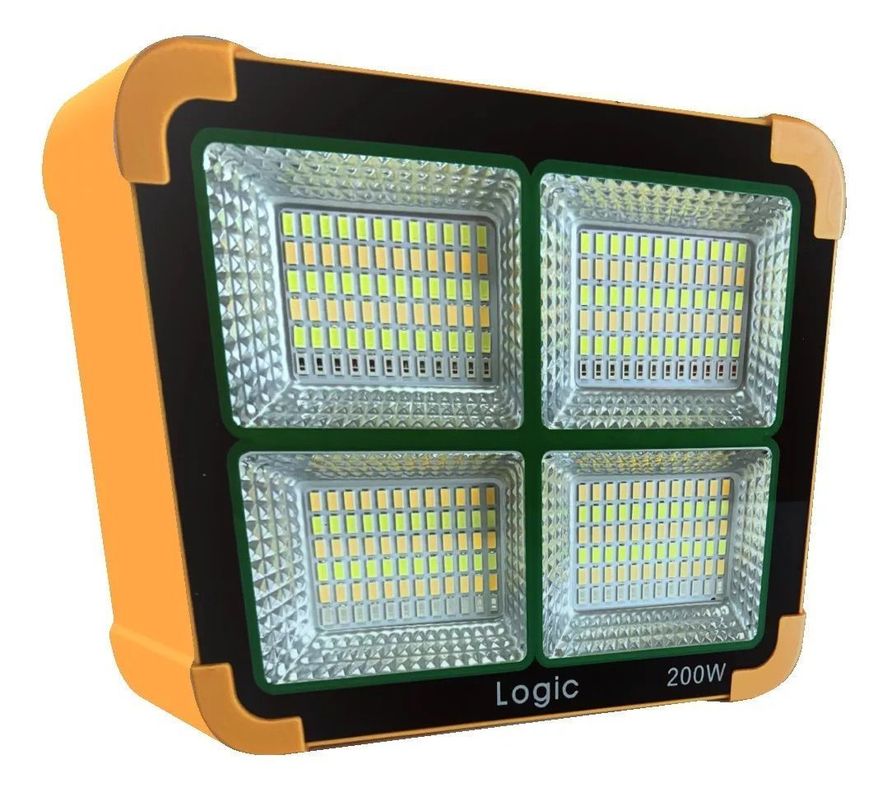 Luz Solar Personalizada: 200W de Potencia en un Solo Foco