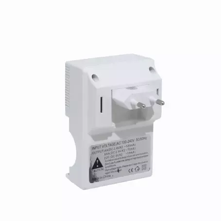 Cargador De 4 Pilas Aa - Aaa O 2 Baterias 9v Sin P-1